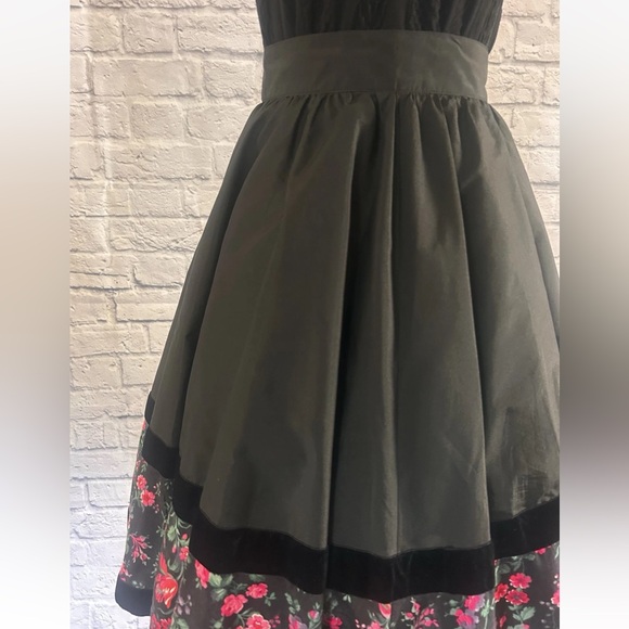 SOLD Vintage 80s Mondi Black Tulle Velvet Skirt Floral German Romantic Academia - Picture 5 of 10